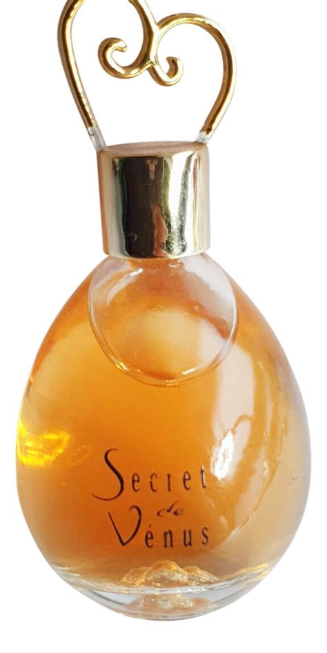 Secret De Venus Weil perfume .